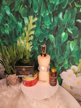 Load image into Gallery viewer, 4 Pieces Whitening Set,Whitening The Skin ,repair Damage Skin, 4pieces Set