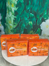 Load image into Gallery viewer, 4 pieces Ailke  papaya and vitamin c brightening soap papaya white
