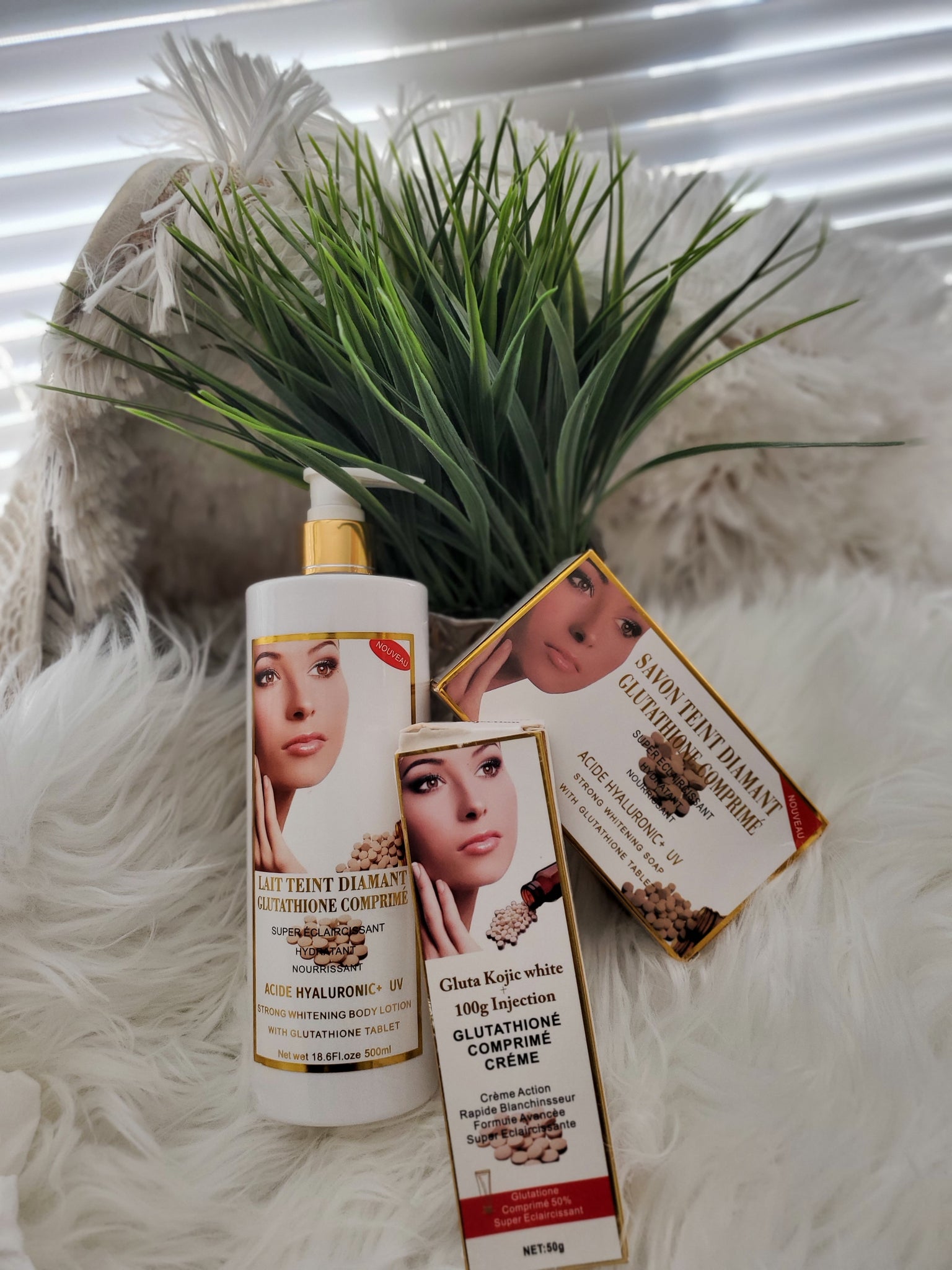 Glutathione Comprime Strong Whitening Soap +lotion+tube soap Stella beauty pal Glutathione Comprime Strong Whitening Soap +lotion+tube soap Stella beauty pal