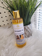 Load image into Gallery viewer, Whitening Oil with papaya and vitamin c for dark spots, knuckle,dull skin,..
