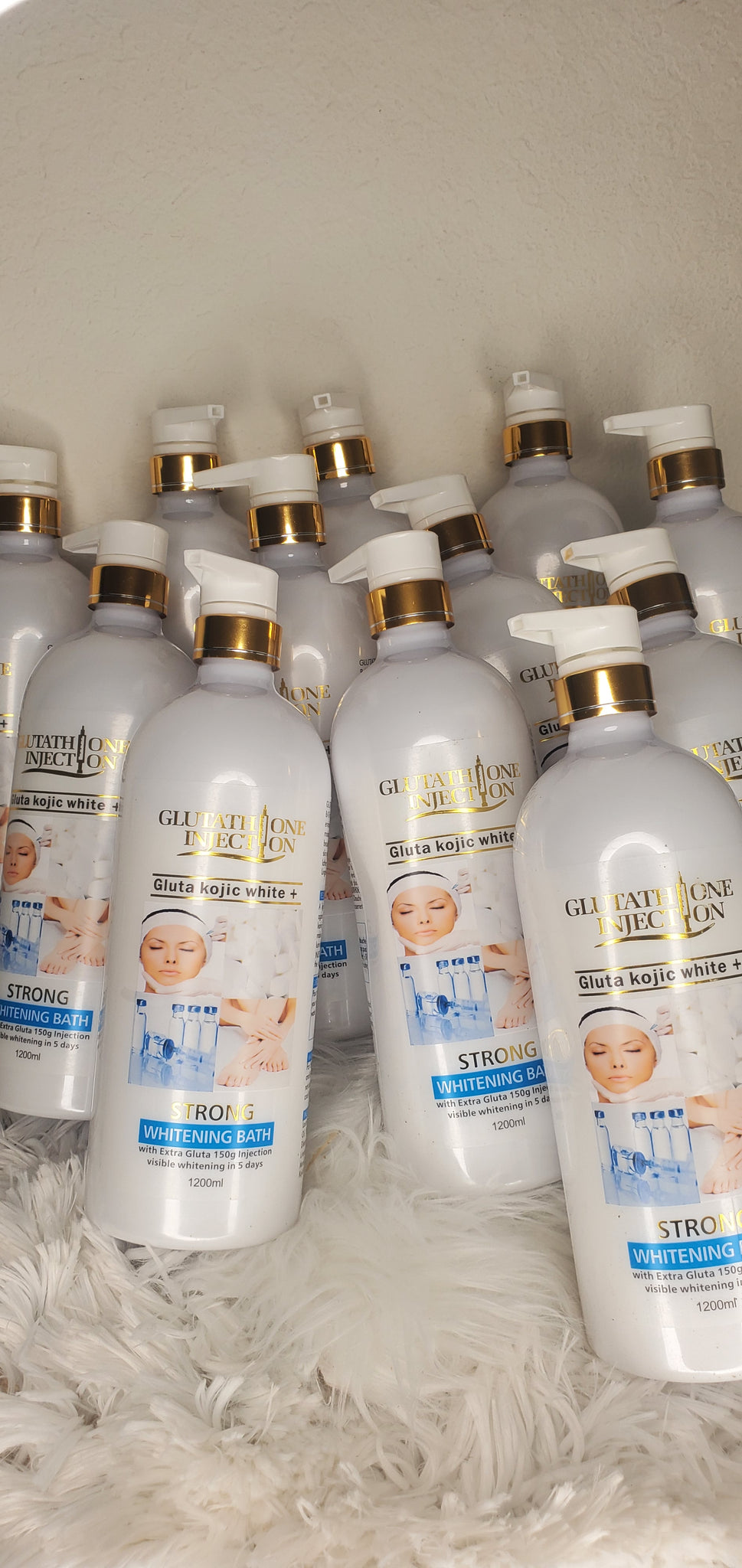 GLUTATHIONE INJECTION EXTREME WHITENING SHOWER GEL 1200ML l Stella beauty pal GLUTATHIONE INJECTION EXTREME WHITENING SHOWER GEL 1200ML l Stella beauty pal
